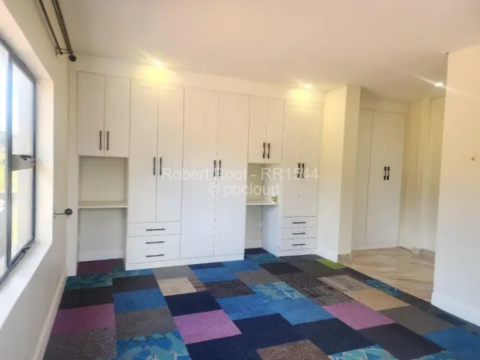 4 Bedroom House to Rent in Helensvale