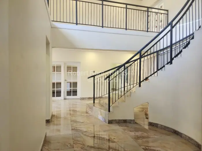 4 Bedroom House to Rent in Helensvale