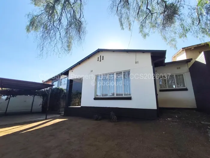 3 Bedroom House for Sale in Bradfield, Bulawayo