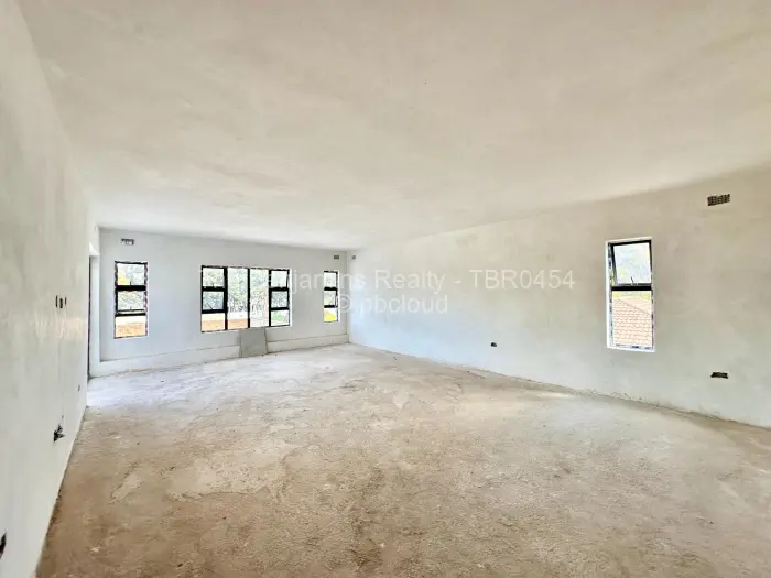 7 Bedroom House for Sale in Borrowdale West, Harare