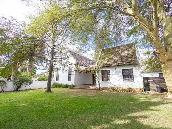 4 Bedroom House for Sale in Alexandra Park, Harare