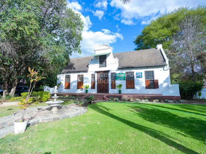 4 Bedroom House for Sale in Alexandra Park, Harare