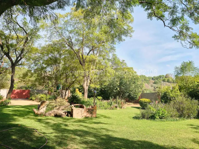 2 Bedroom House for Sale in Hillside Byo, Bulawayo