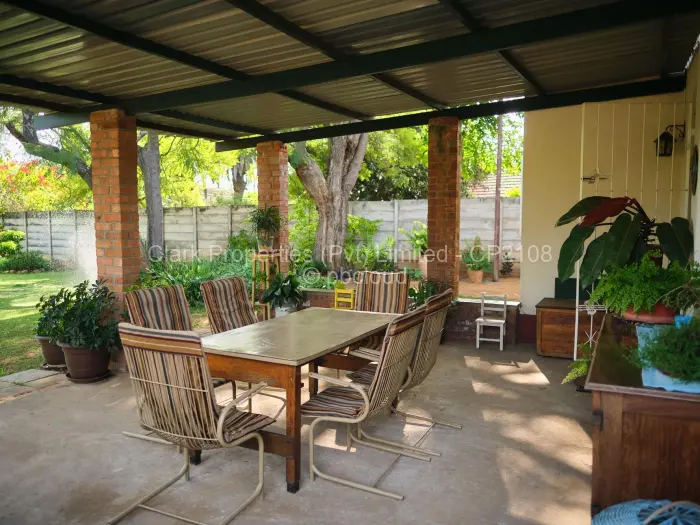 2 Bedroom House for Sale in Hillside Byo, Bulawayo