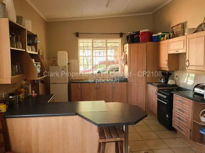 2 Bedroom House for Sale in Hillside Byo, Bulawayo