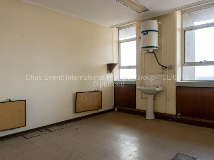 Office to Rent in Bulawayo City Centre, Bulawayo
