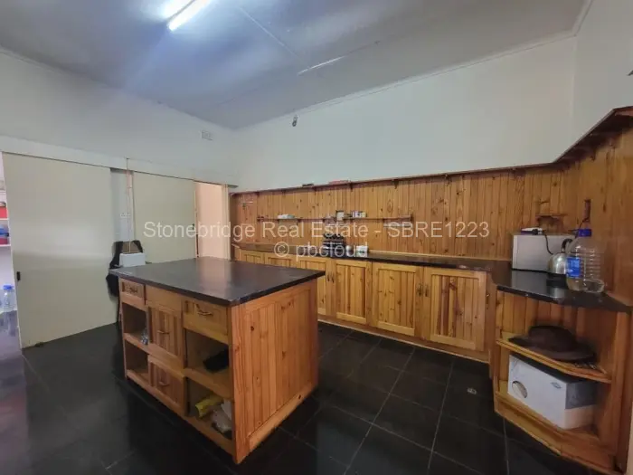3 Bedroom House for Sale in Kumalo, Bulawayo