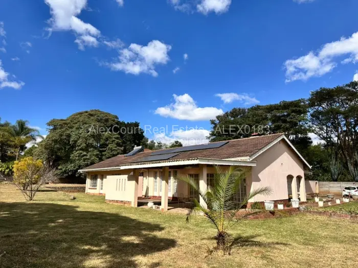 3 Bedroom House for Sale in Highlands, Harare