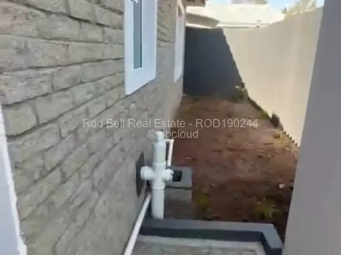 Townhouse/Cluster to Rent in Greendale