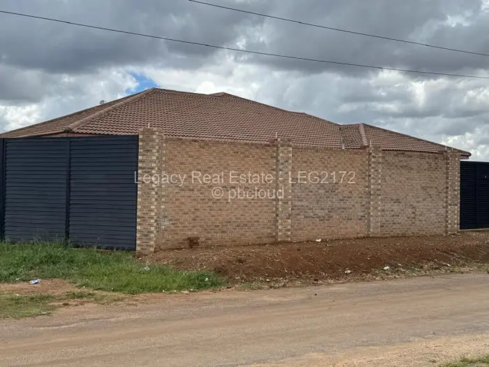 4 Bedroom House for Sale in Belvedere, Harare