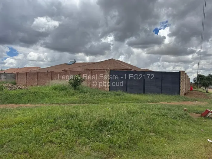 4 Bedroom House for Sale in Belvedere, Harare