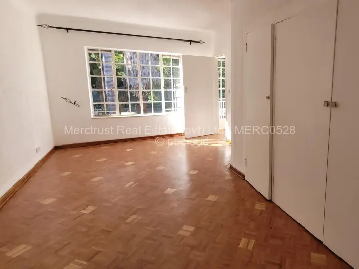 Townhouse/Cluster to Rent in Newlands
