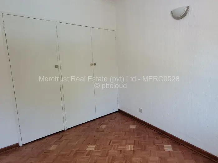 Townhouse/Cluster to Rent in Newlands