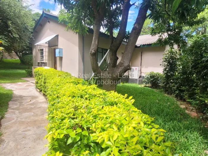 4 Bedroom House for Sale in Kariba, Kariba