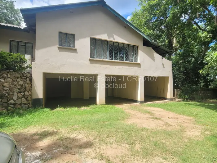 4 Bedroom House for Sale in Kariba, Kariba