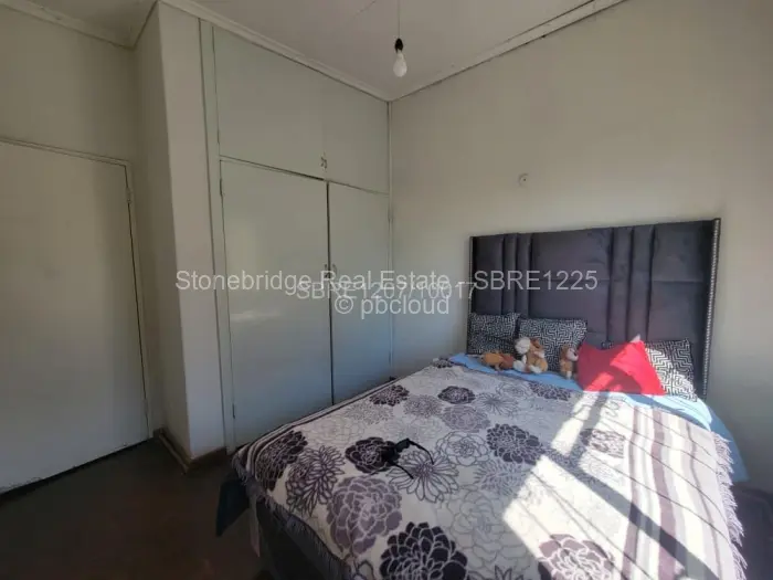 4 Bedroom House for Sale in Burnside, Bulawayo