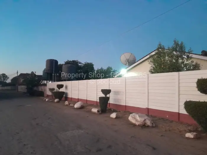 2 Bedroom Cottage/Garden Flat for Sale in Avonlea, Harare