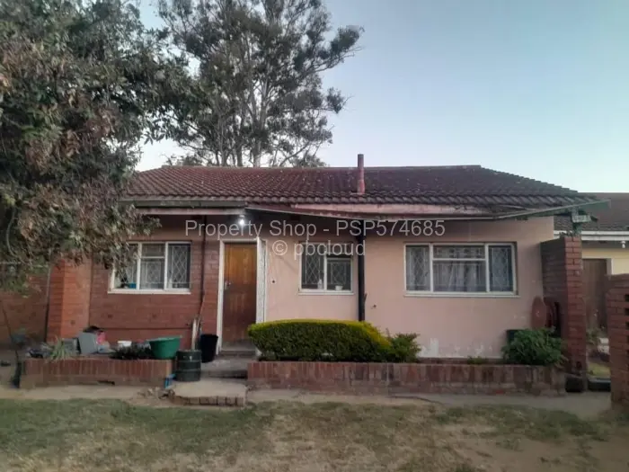 2 Bedroom Cottage/Garden Flat for Sale in Avonlea, Harare