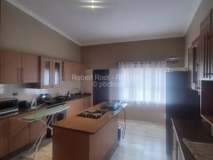 Townhouse/Cluster to Rent in Quinnington