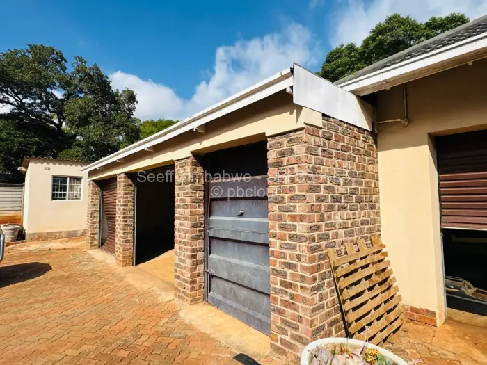 7 Bedroom House for Sale in Rolf Valley, Harare