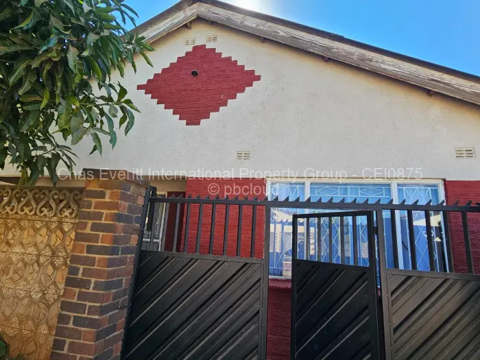3 Bedroom House for Sale in Kuwadzana, Harare