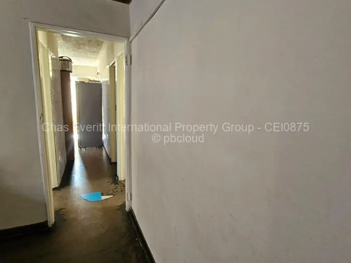 3 Bedroom House for Sale in Kuwadzana, Harare