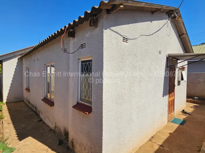 3 Bedroom House for Sale in Kuwadzana, Harare