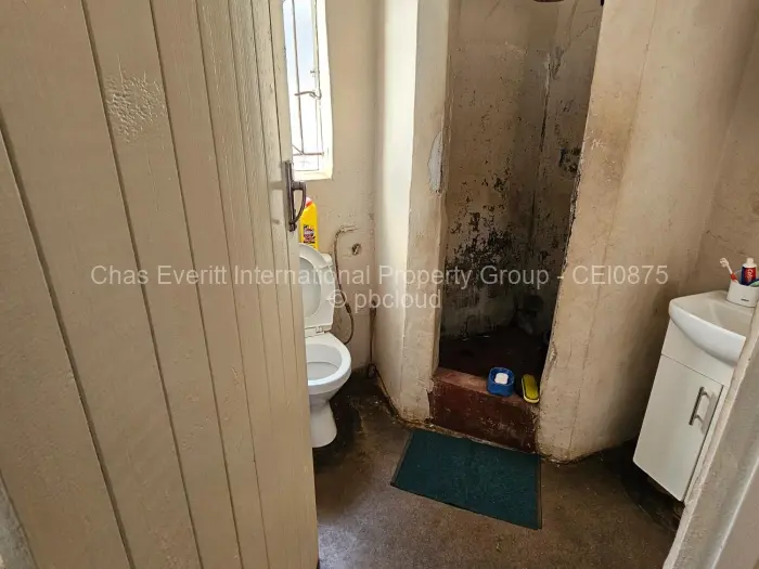 3 Bedroom House for Sale in Kuwadzana, Harare