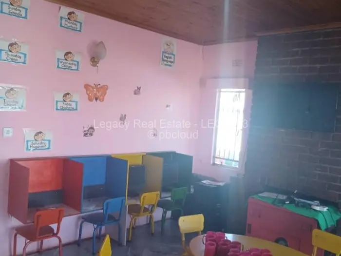 4 Bedroom House for Sale in Chitungwiza, Chitungwiza