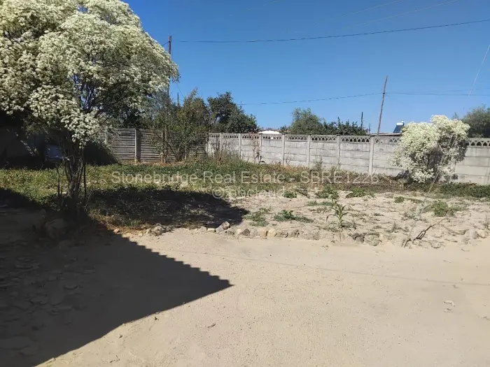 3 Bedroom House for Sale in Lobengula, Bulawayo