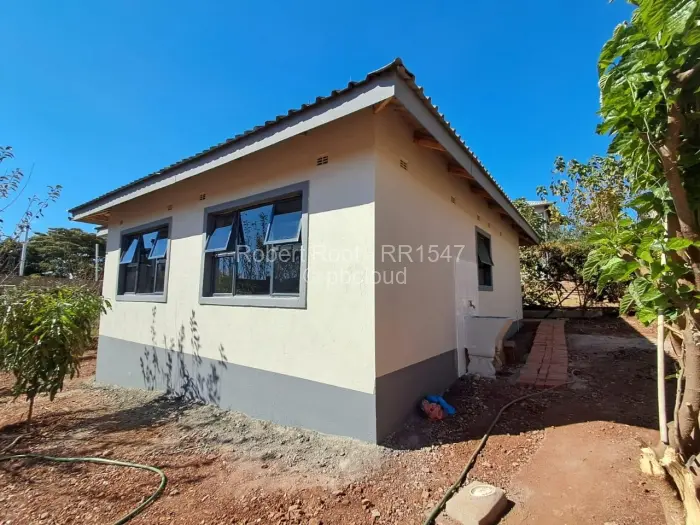 3 Bedroom Cottage/Garden Flat to Rent in Quinnington