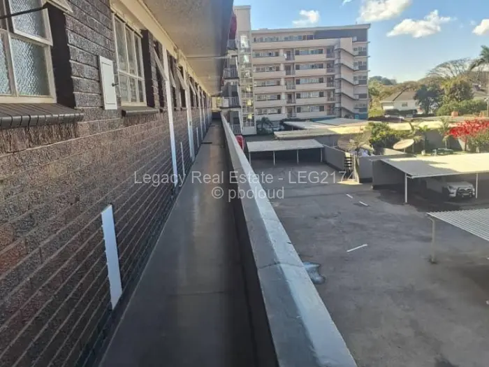 Flat/Apartment to Rent in Avenues