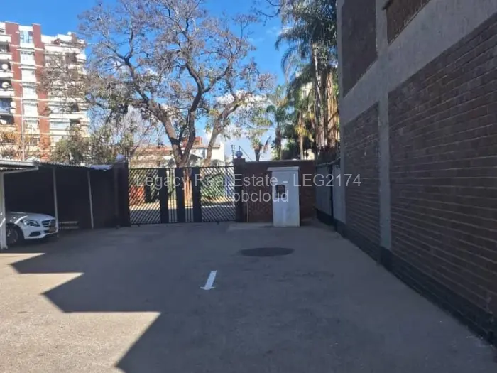 Flat/Apartment to Rent in Avenues