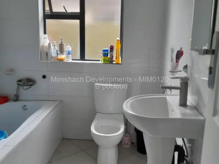 Townhouse/Cluster for Sale in Aspindale Park, Harare