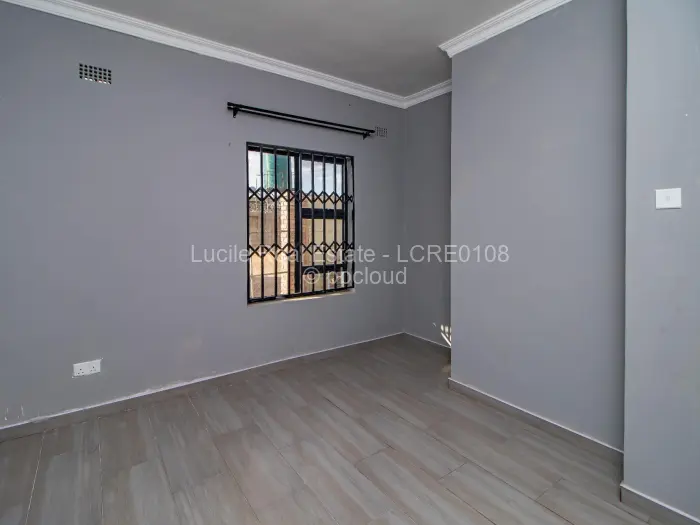 2 Bedroom House to Rent in Adelaide Park, Harare