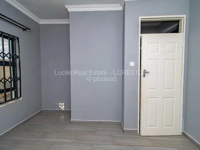 2 Bedroom House to Rent in Adelaide Park, Harare