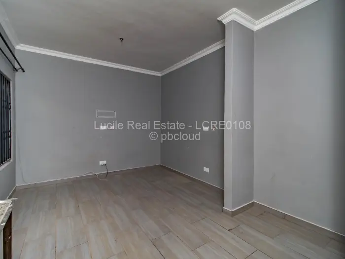 2 Bedroom House to Rent in Adelaide Park, Harare