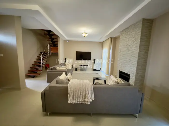 Townhouse/Cluster to Rent in Sentosa, Harare