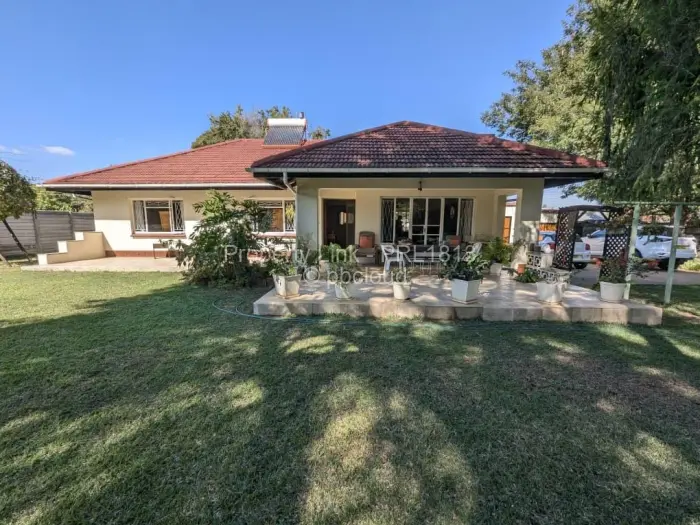 3 Bedroom House for Sale in Hillside, Harare