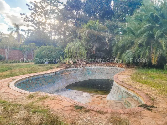 4 Bedroom House for Sale in Borrowdale, Harare