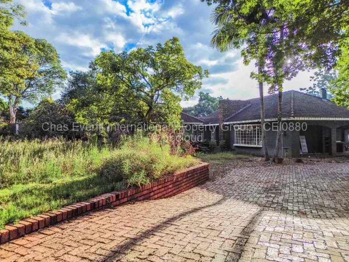 4 Bedroom House for Sale in Borrowdale, Harare