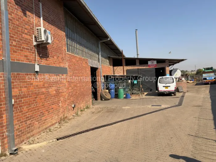 Warehouse/Industrial to Rent in Graniteside, Harare