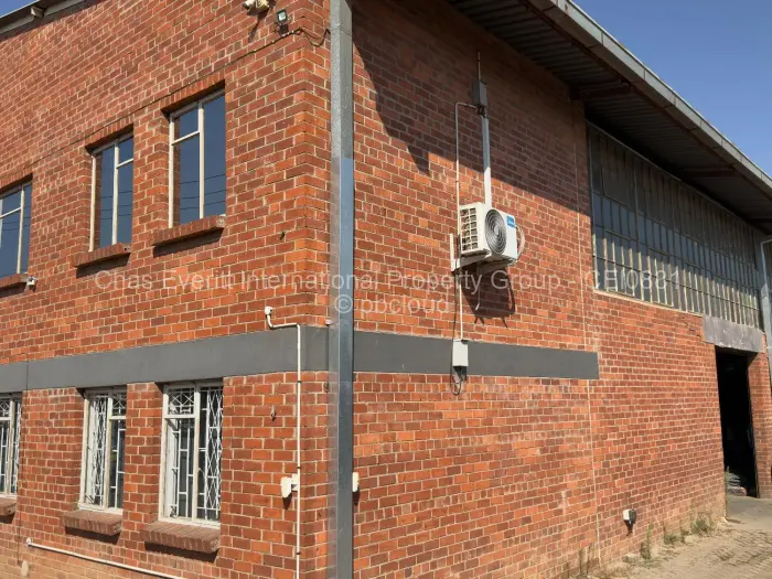 Warehouse/Industrial to Rent in Graniteside, Harare