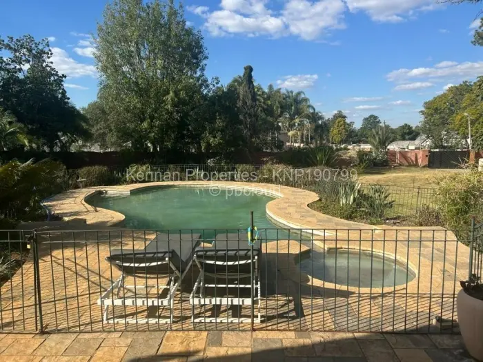 4 Bedroom House to Rent in Highlands, Harare