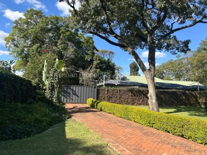 4 Bedroom House to Rent in Highlands, Harare
