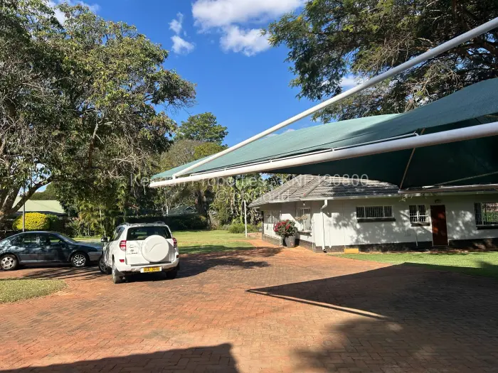 4 Bedroom House to Rent in Highlands, Harare