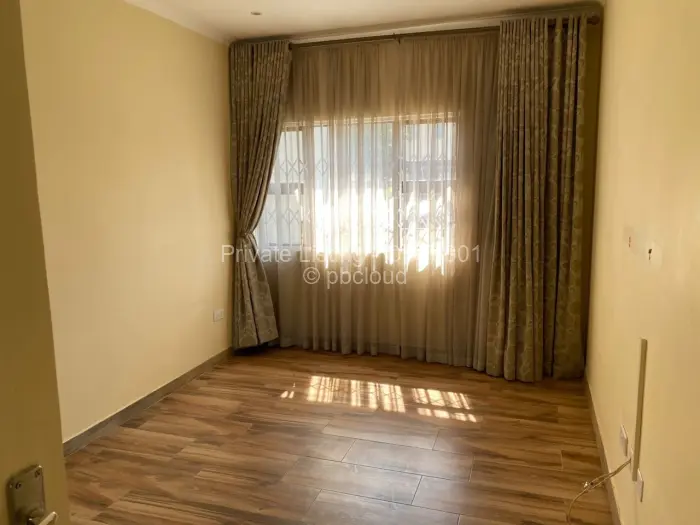 Townhouse/Cluster for Sale in Madokero Estates, Harare