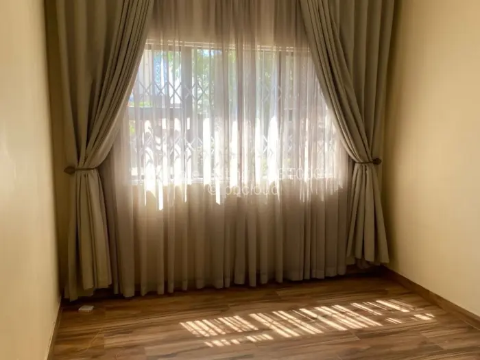 Townhouse/Cluster for Sale in Madokero Estates, Harare