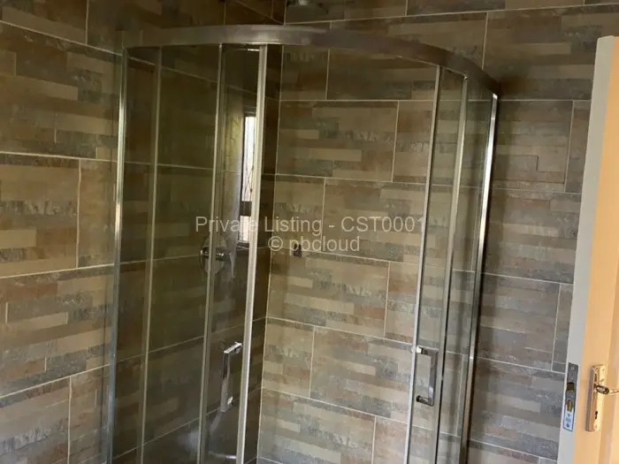 Townhouse/Cluster for Sale in Madokero Estates, Harare