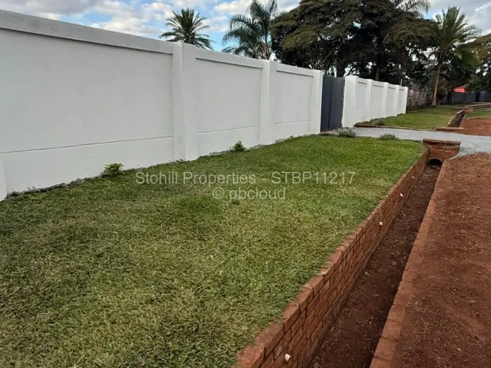 7 Bedroom House for Sale in Borrowdale West, Harare